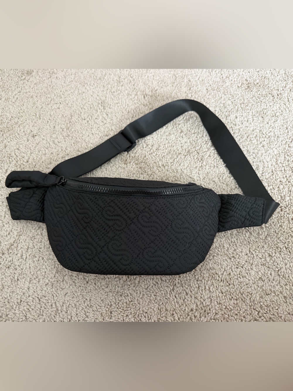 Steve Madden Black Nylon Sling Bag Fanny Pack Waist Belt Crossbody Adjustable